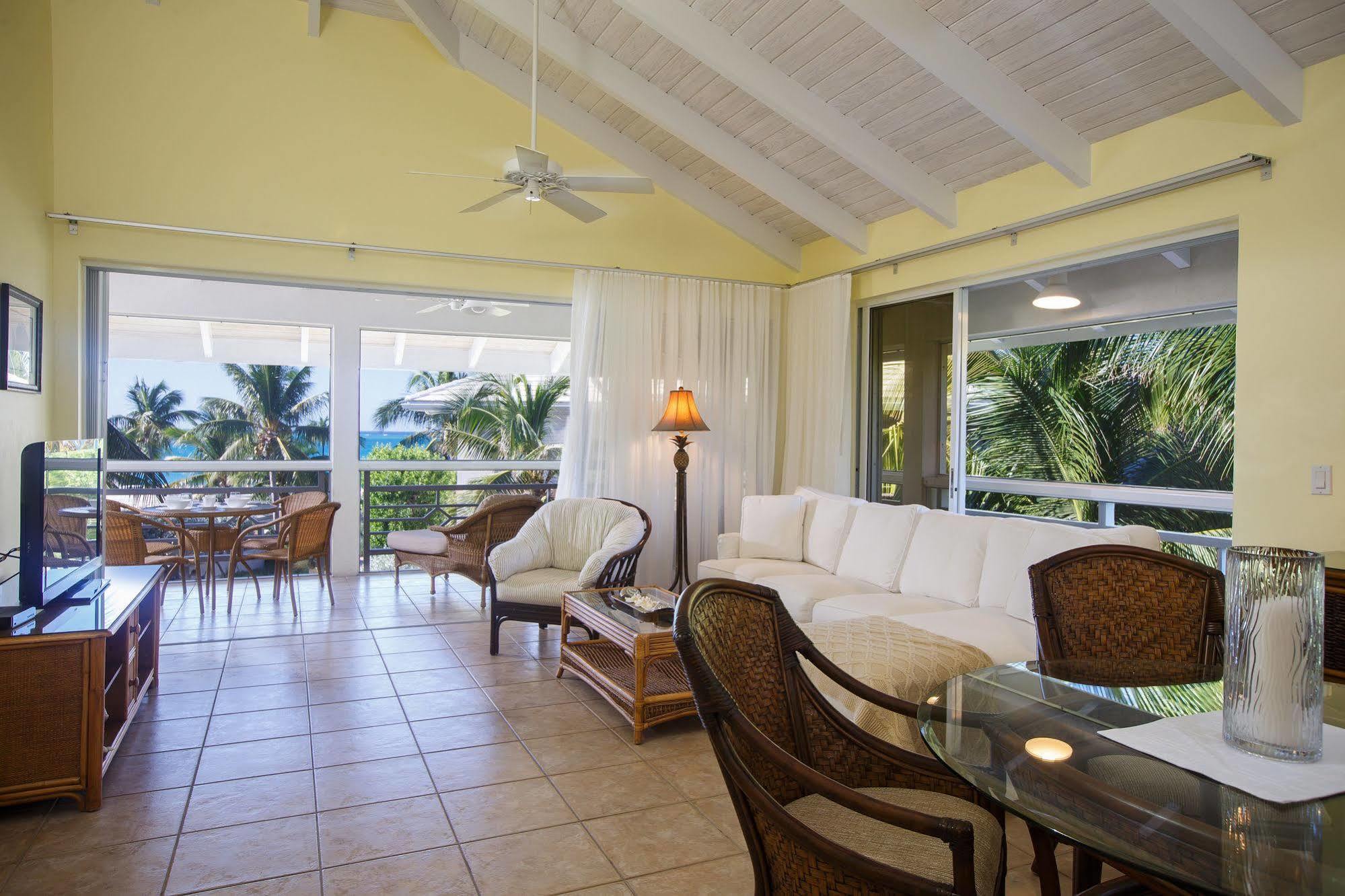Ocean Club West Resort Grace Bay Exterior foto